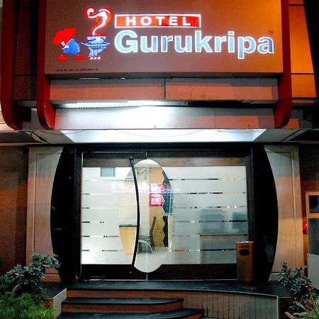 Hotel Gurukripa Daman Buitenkant foto