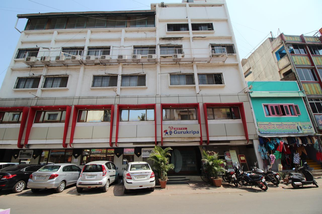 Hotel Gurukripa Daman Buitenkant foto